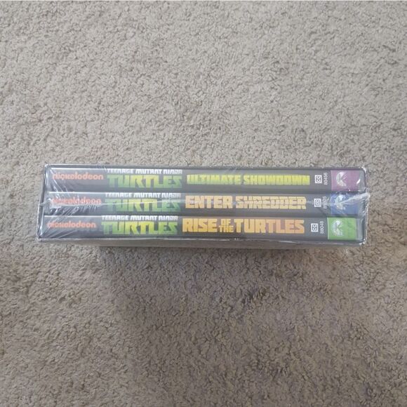 Nickelodeon Teenage Mutant Ninja Turtles - The Beginning Complete 1st Season DVD - Picture 3 of 3
